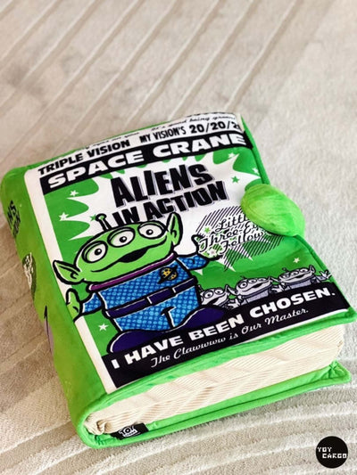 Sunday Home Studio Book foldable cushion, aliens