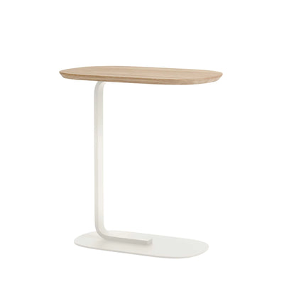 Muuto Relate side table h60, solid oak/off white