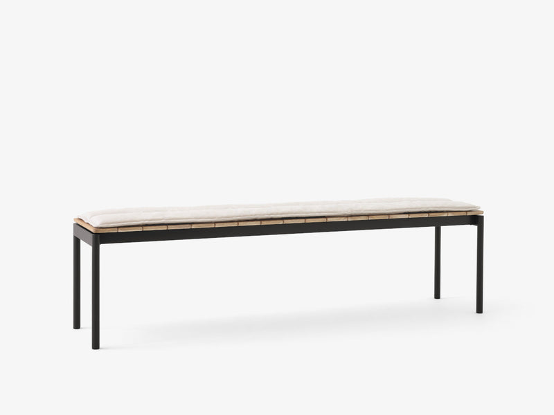 &Tradition Ville AV28 outdoor dining bench