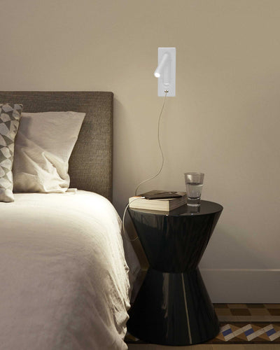 Marset Ledtube USB wall. matt white