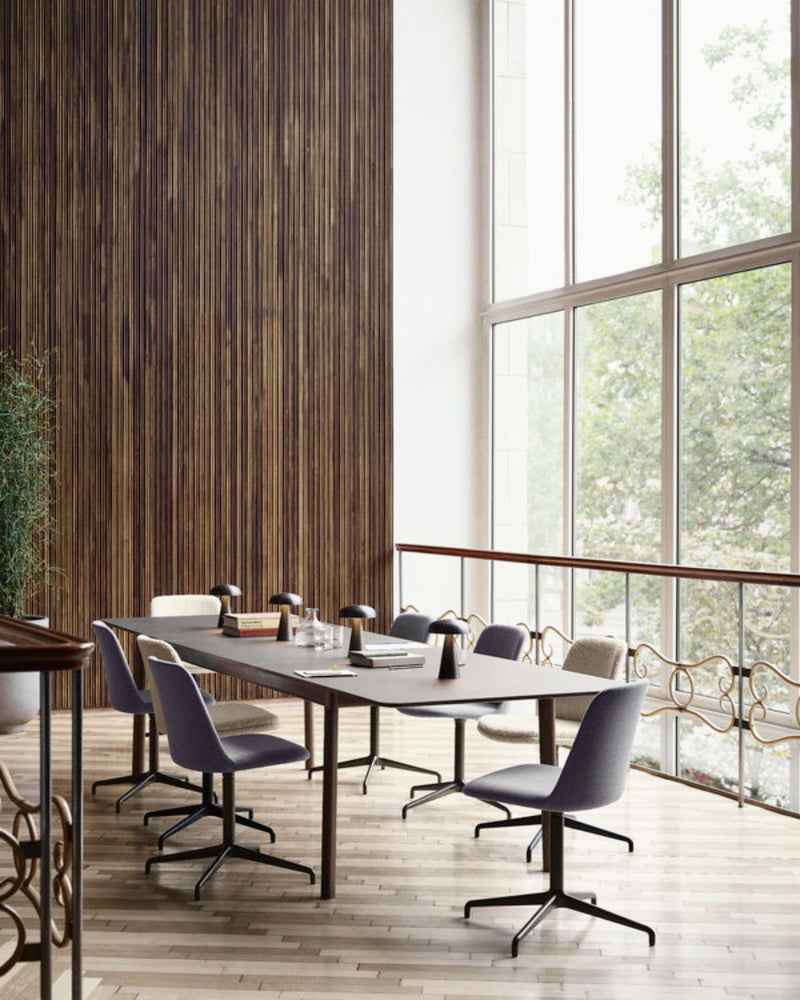 &Tradition Patch HW2 extendable table, fenix0718 griogio londra/smoked oak