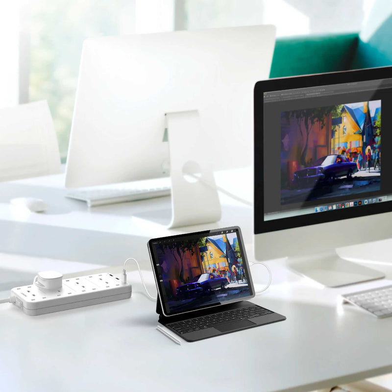 Momax ONEPLUG 8-Outlet Power Strip With USB (PD3.0)