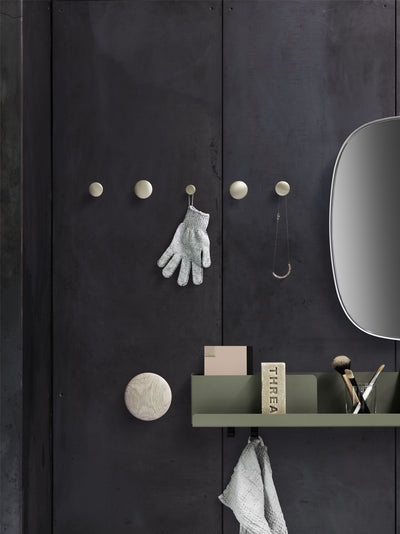 Muuto Folded wall shelf 63x16