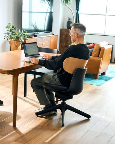 Kokuyo Inglife Office Chair Dark Plywood Back, black leather