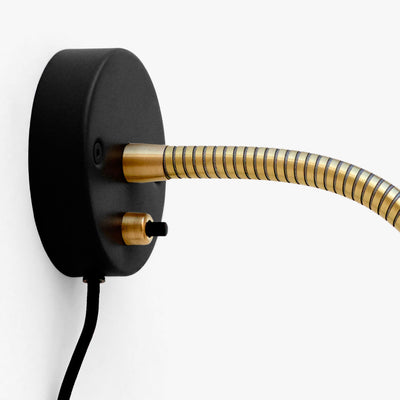 &Tradition AJ9 Bellevue Wall Lamp , Black/Brass