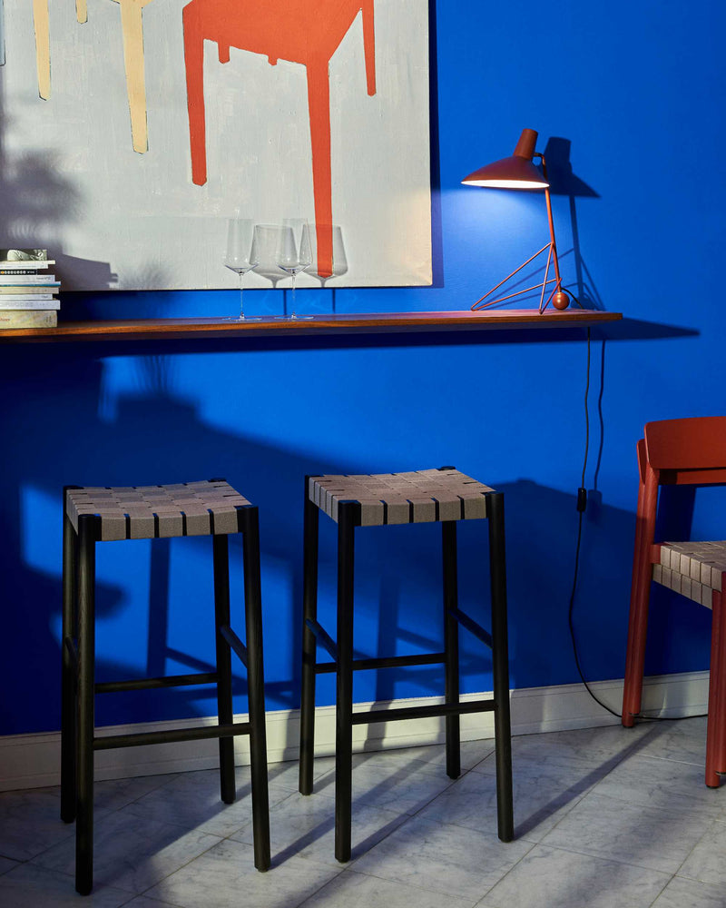 &Tradition TK8 Betty bar stool, black/natural