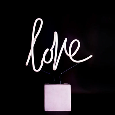 Locomocean Neon table lamp, love