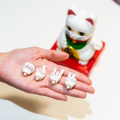 Locomocean Cattitude Lucky Cat with Interchangeable Hands