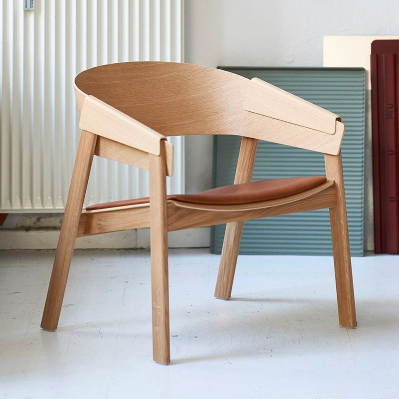 Muuto Cover lounge chair, refine leather cognac/oak