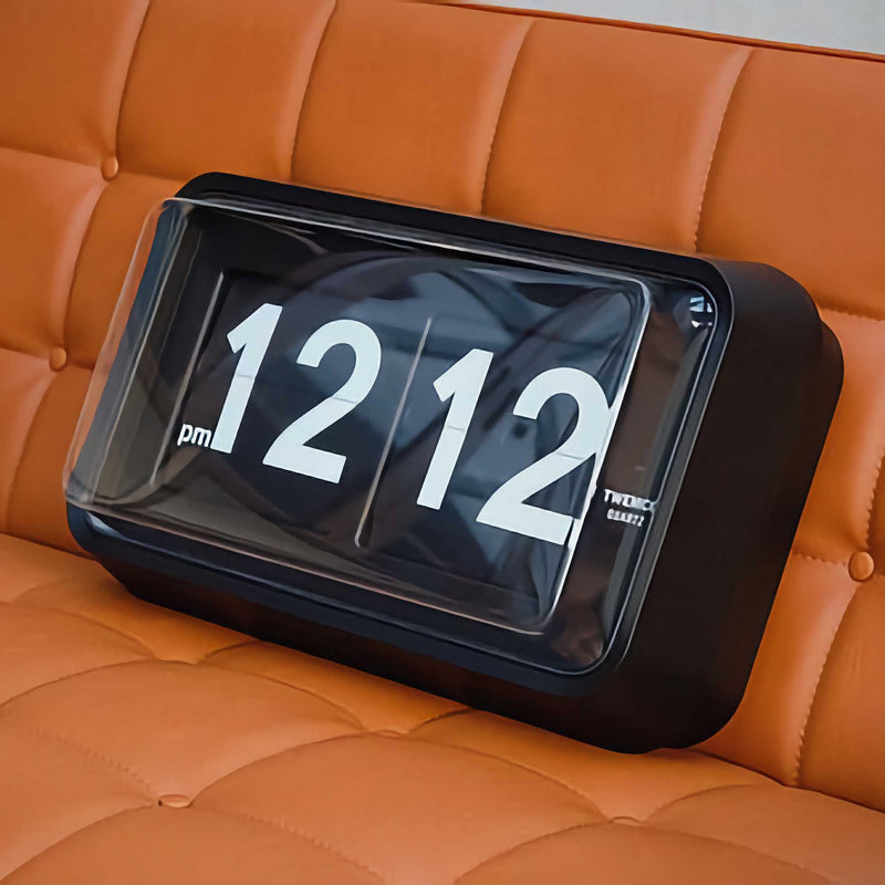 Twemco BQ-100 Jumbo Flip Clock, black
