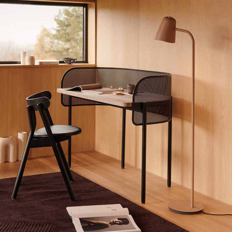 Northern Shelter work desk, black/smoked oak top