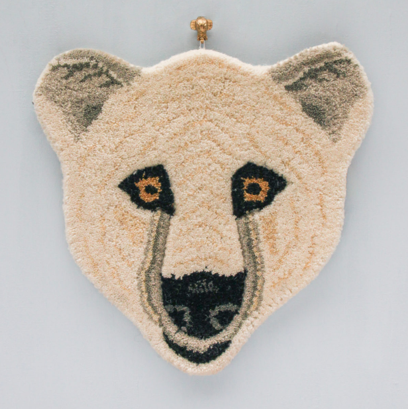 Doing Goods head rug, polar bear