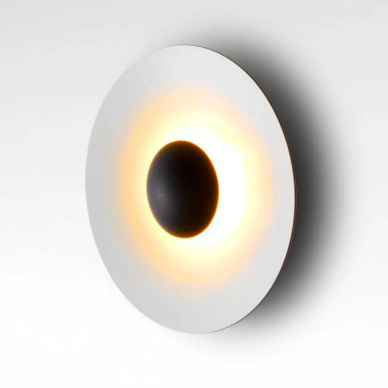 Marset Ginger 20C wall lamp, oak/white