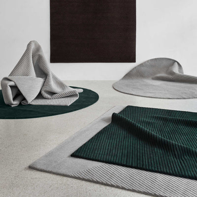 Northern Row carpet, light grey (170x240cm)