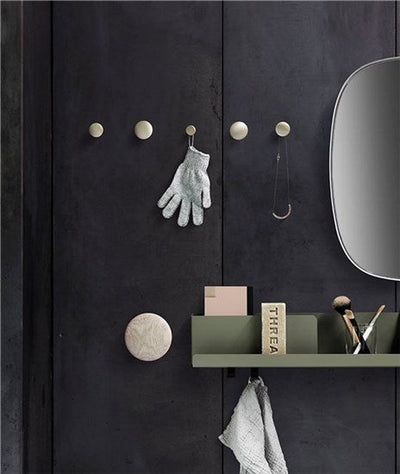 Muuto Folded wall shelf 96x13