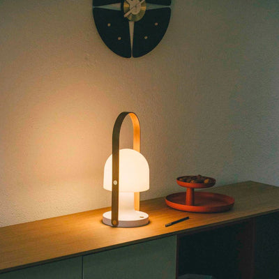 Marset Follow Me rechargeable lamp, white