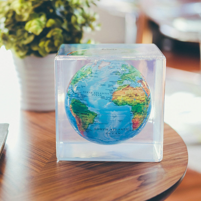 Mova Blue Relief Rotation Globe Cube 12.5cm³
