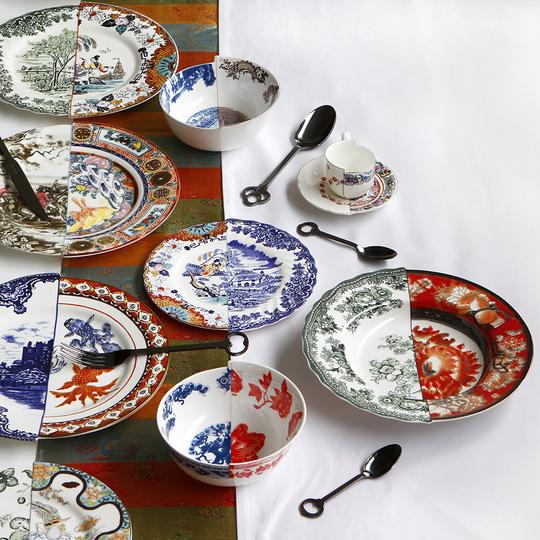 Seletti Hybrid dorotea round tray