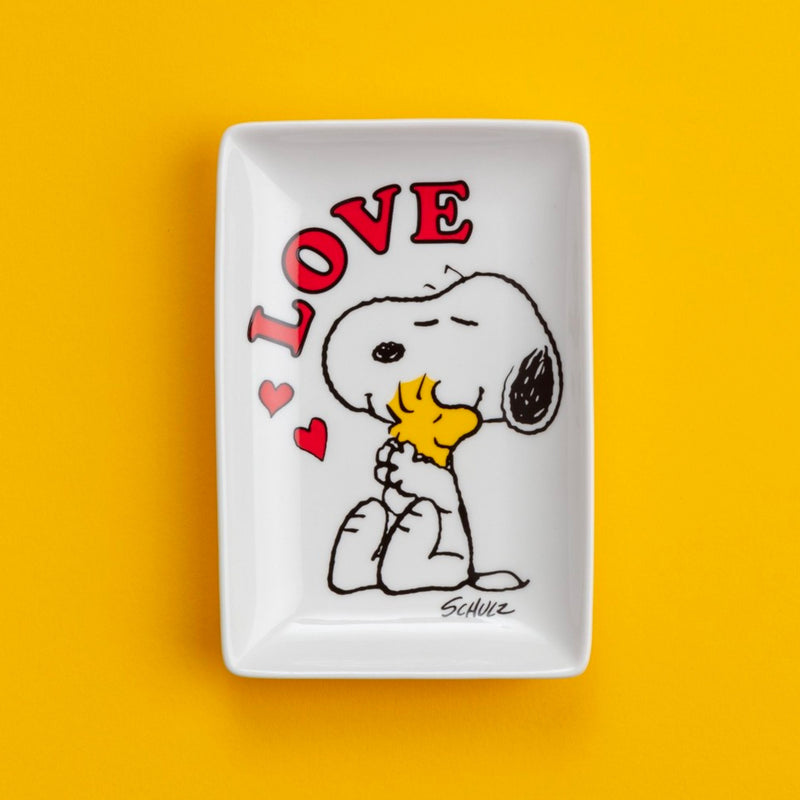 Peanuts x Magpie Snoopy trinket tray, love