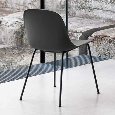 Muuto Fiber Tube Base side chair, black/black