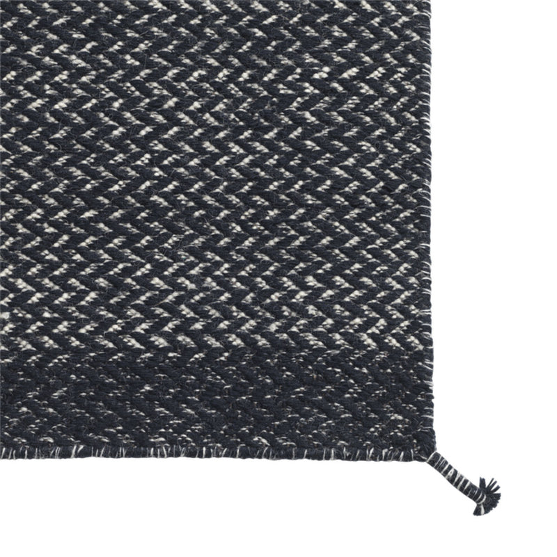 Muuto Ply rug, midnight blue