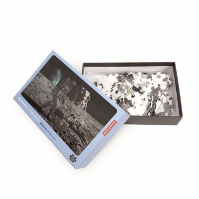 Kikkerland Moon Walker Motion Puzzle 135pcs