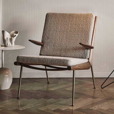 &Tradition HM2 Boomerang Lounge Chair, Duke 004/oiled walnut