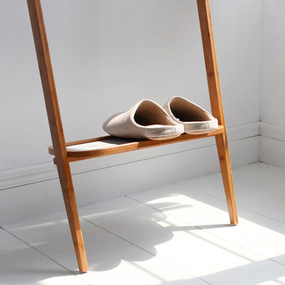 Gudee Grota leaning rack