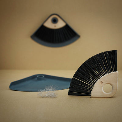 Stelton Rig-Tig Sweep-It dustpan