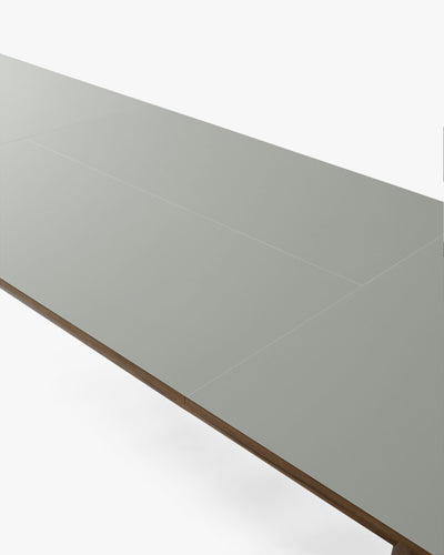 &Tradition Patch HW2 extendable table, fenix0718 griogio londra/smoked oak