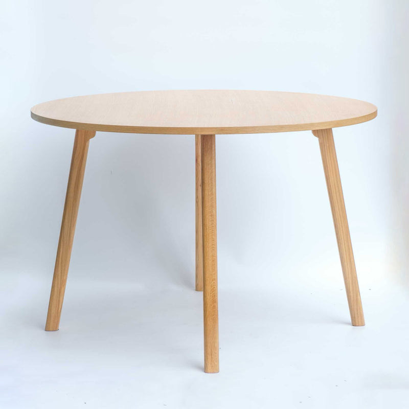 ex-display | Hübsch Ground dining table round Ø115, natural