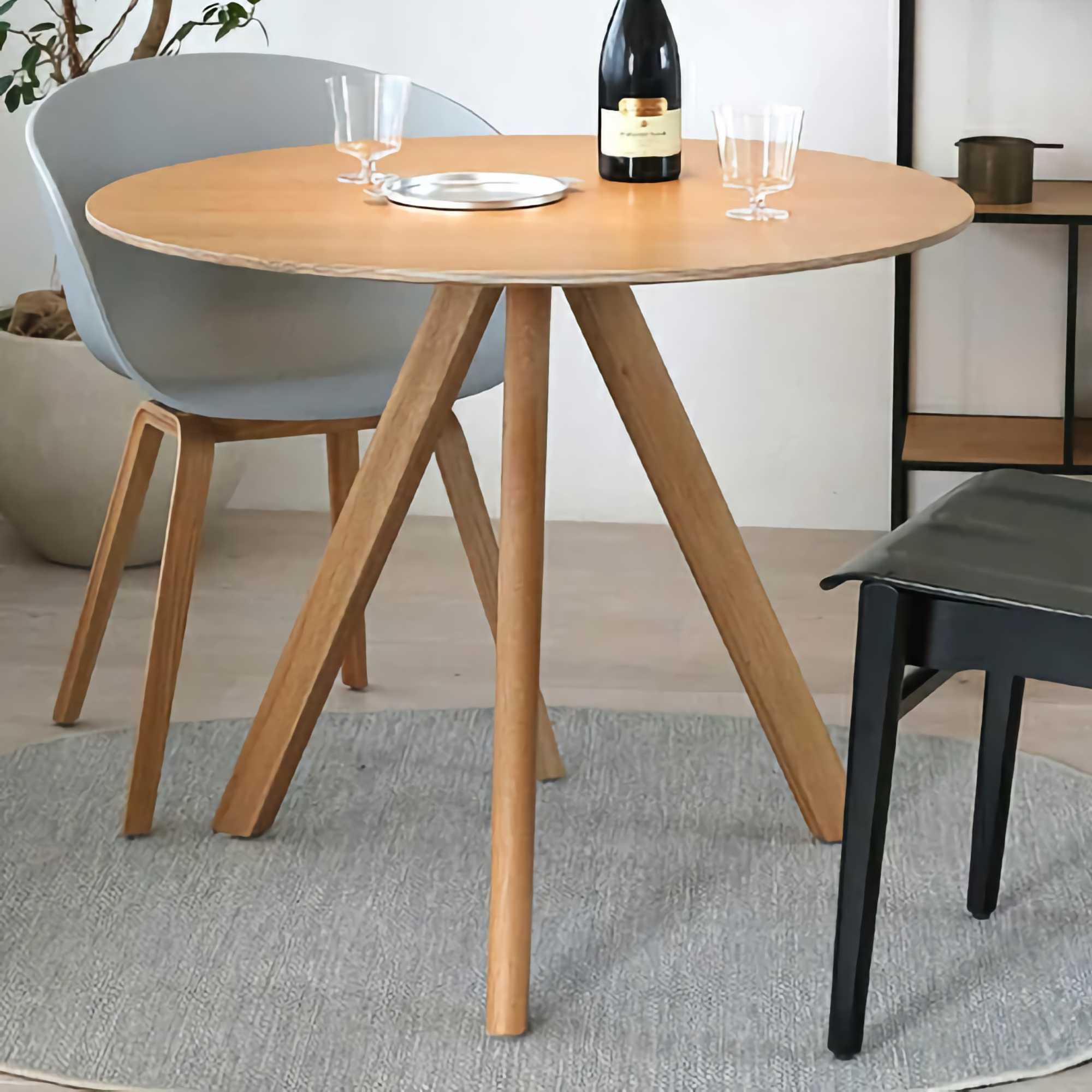 Hay Copenhague CPH20 table (90cmø), water-based lacquered oak 