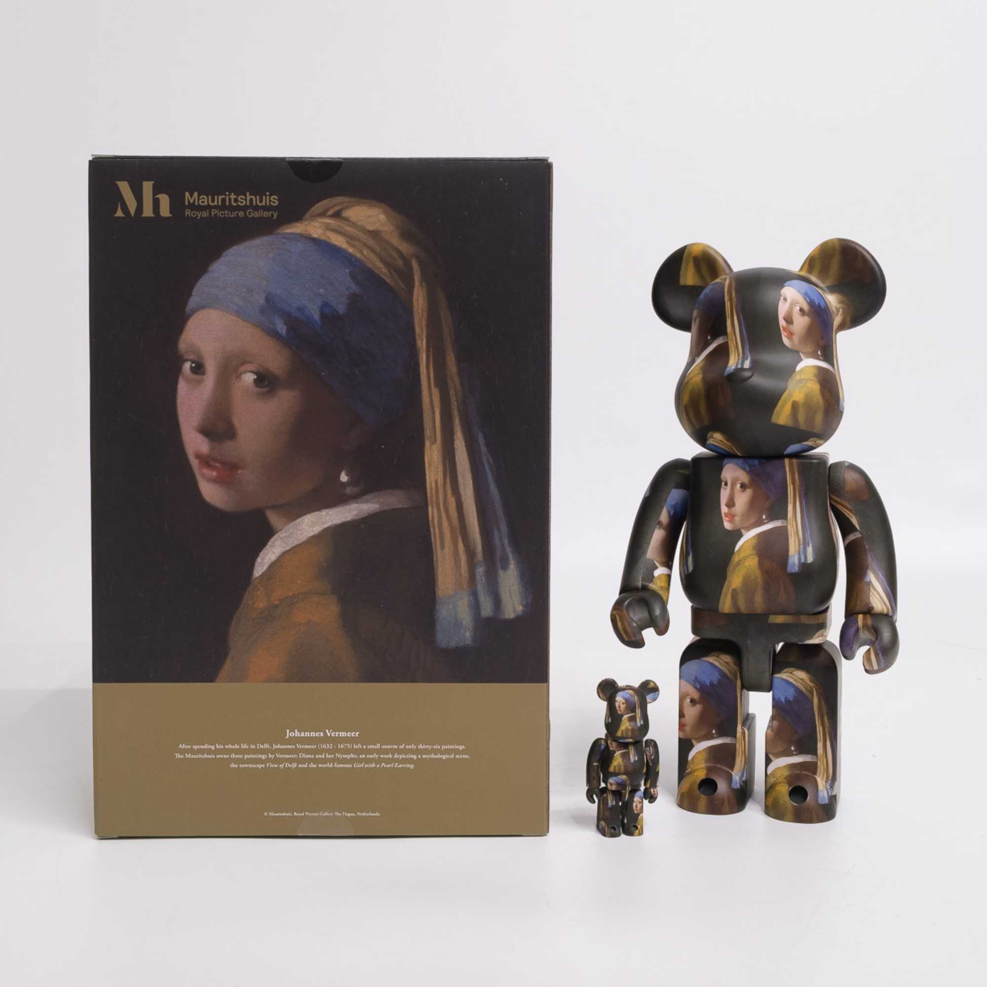 ex-display | BE@RBRICK Johannese Vermeer 「THE GIRL WITH THE PEARL EARRING」100+400%