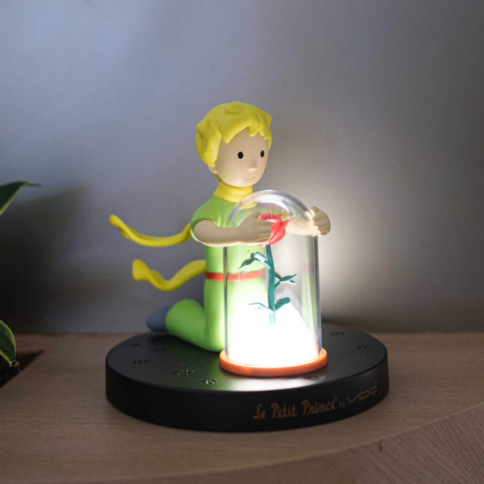 Little Petit Prince Artistic Love Portable Lamp