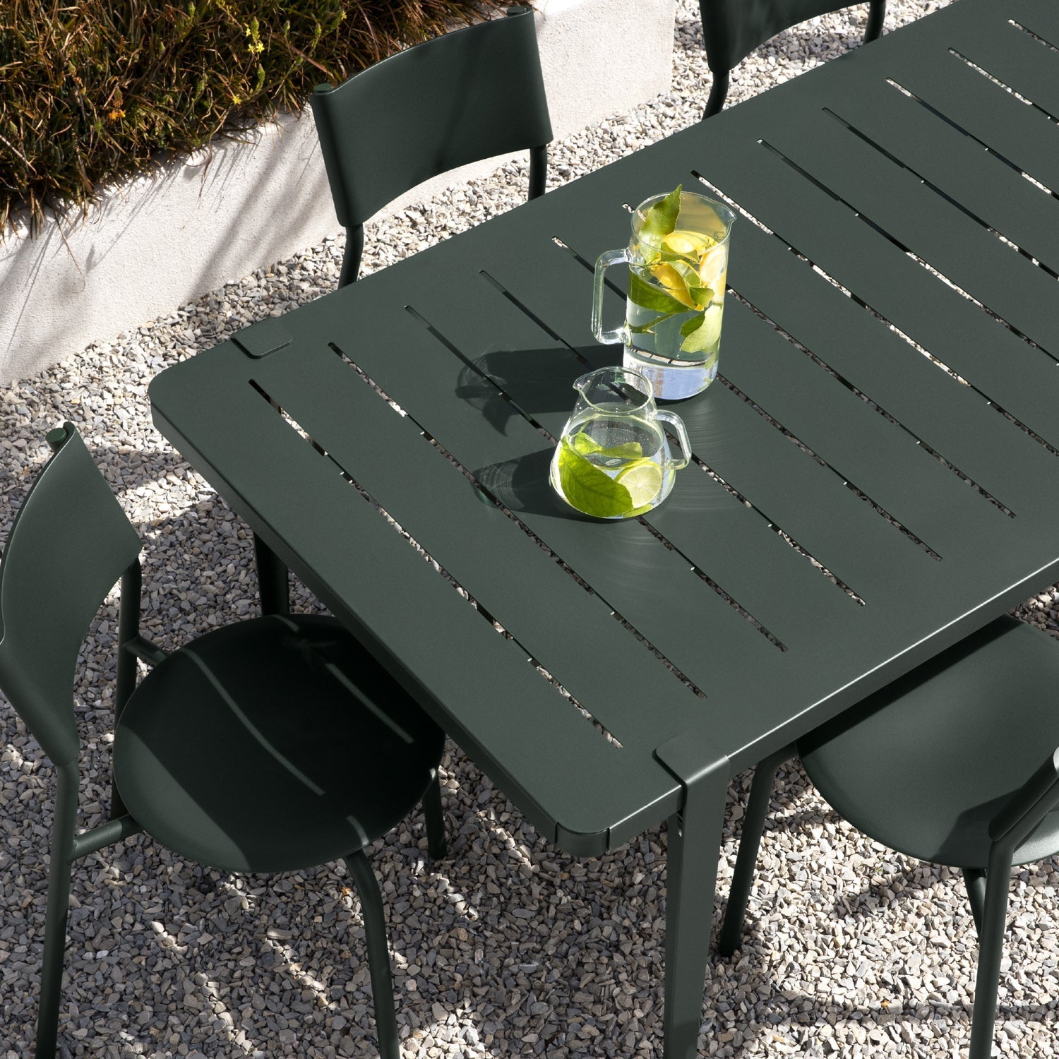 Tiptoe Midi Outdoor Table