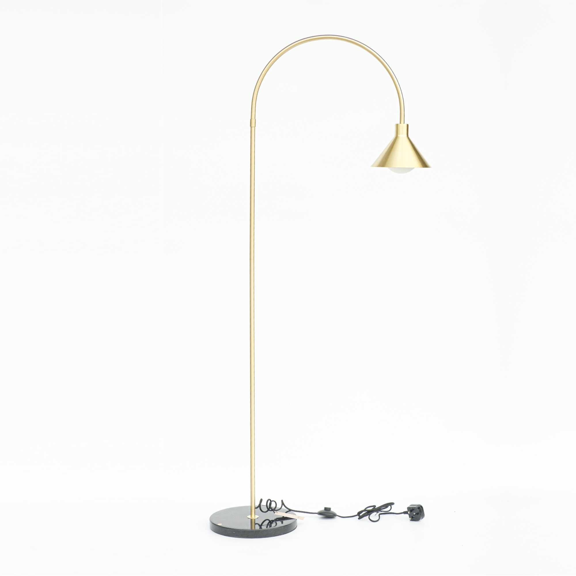 ex-display | Hübsch Pipe Floor Lamp, Black/Brass