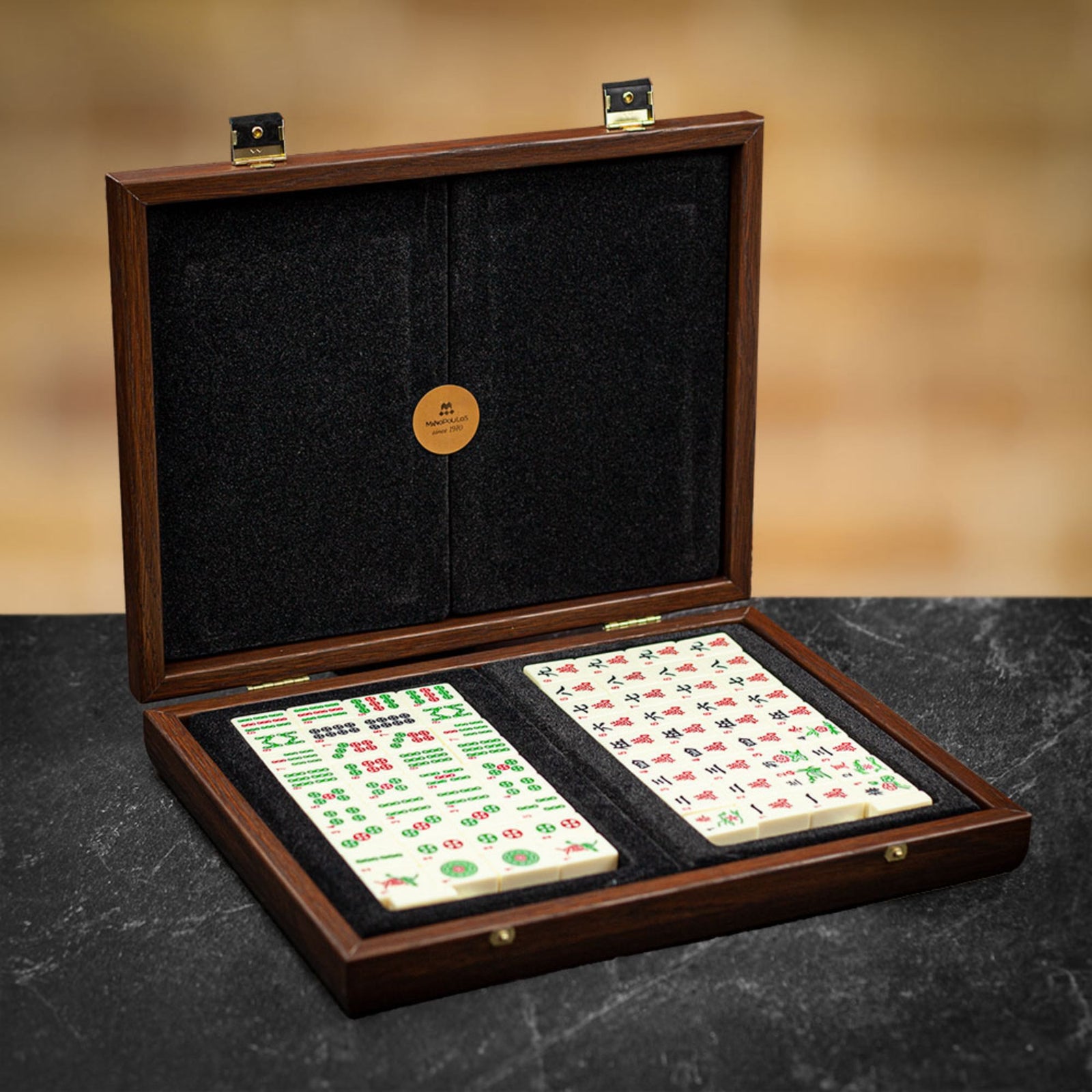 Manopoulos Mah Jongg, californian walnut