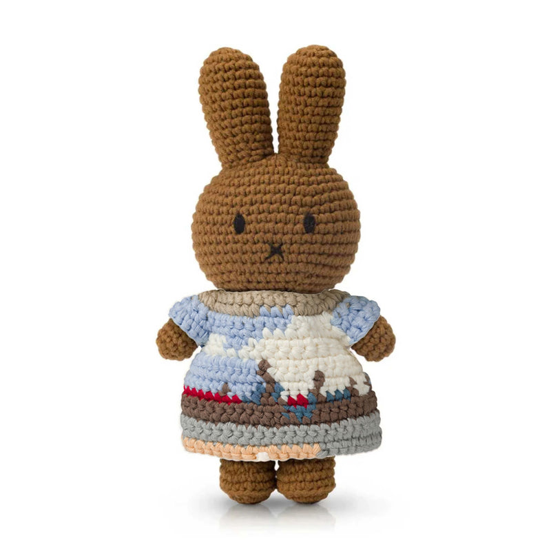 Just Dutch Melanie crochet doll, vermeer dress