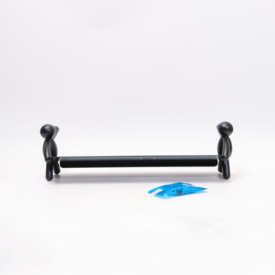Umbra Buddy Wall Shelf , Black