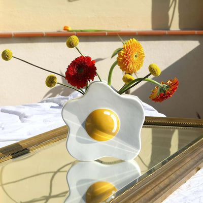 Fluid Market Oeuf vase