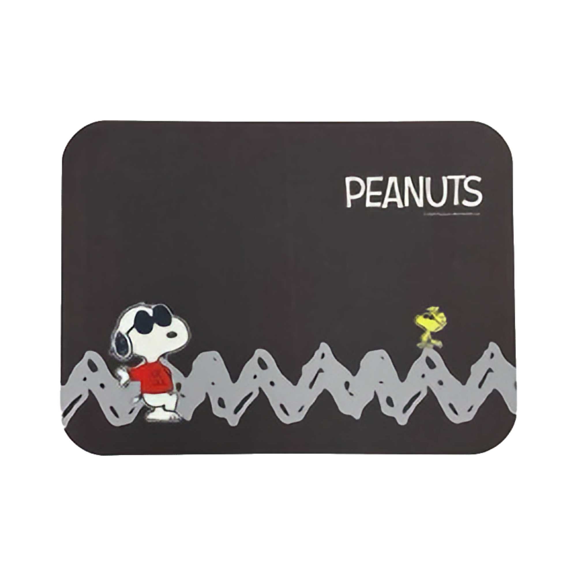 Snoopy Diatomaceous Earth Absorbent Bath Mat, dark grey