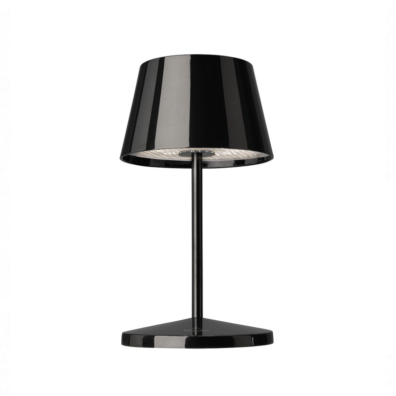 Sompex V&B Seoul 2.0 rechargeable lamp, smoke black