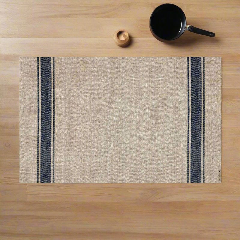 Beija Flor Traditional Linen Lora Vinyl Table Placemat