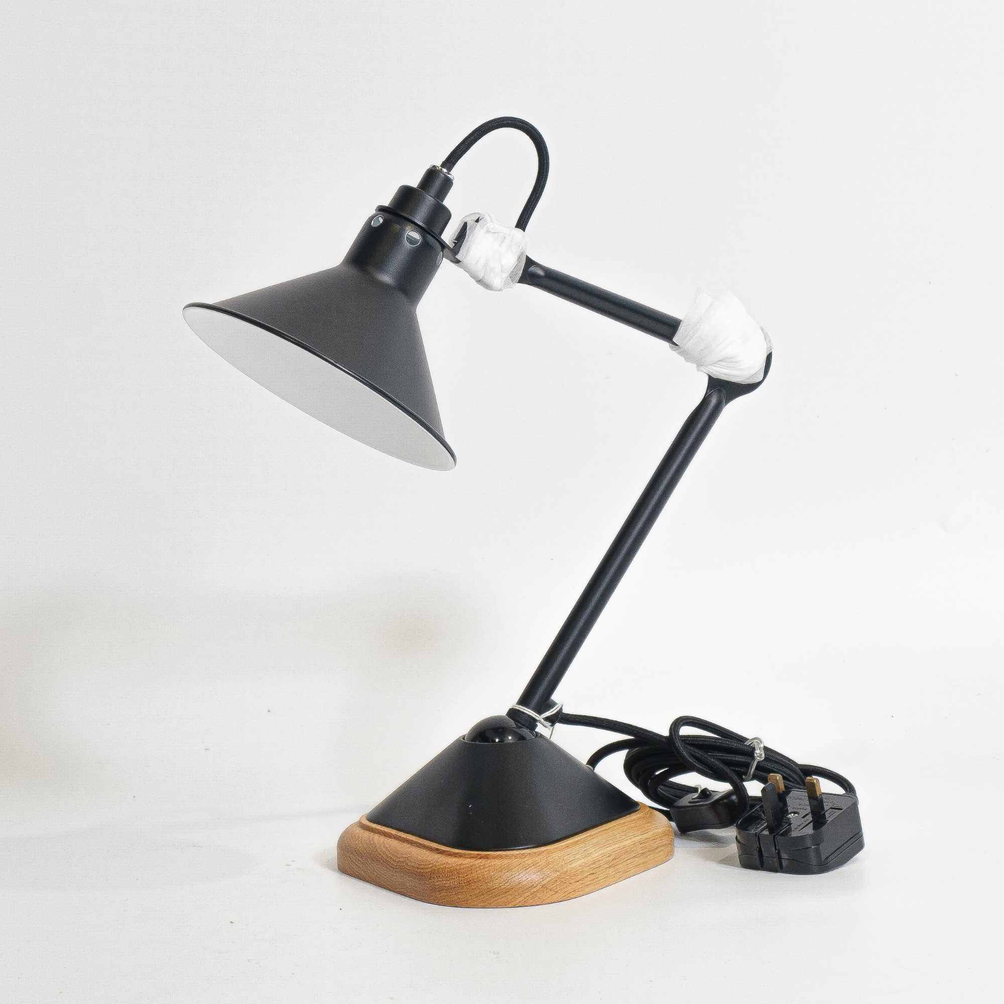 ex-display | DCW Lampe Gras N207 Table Lamp