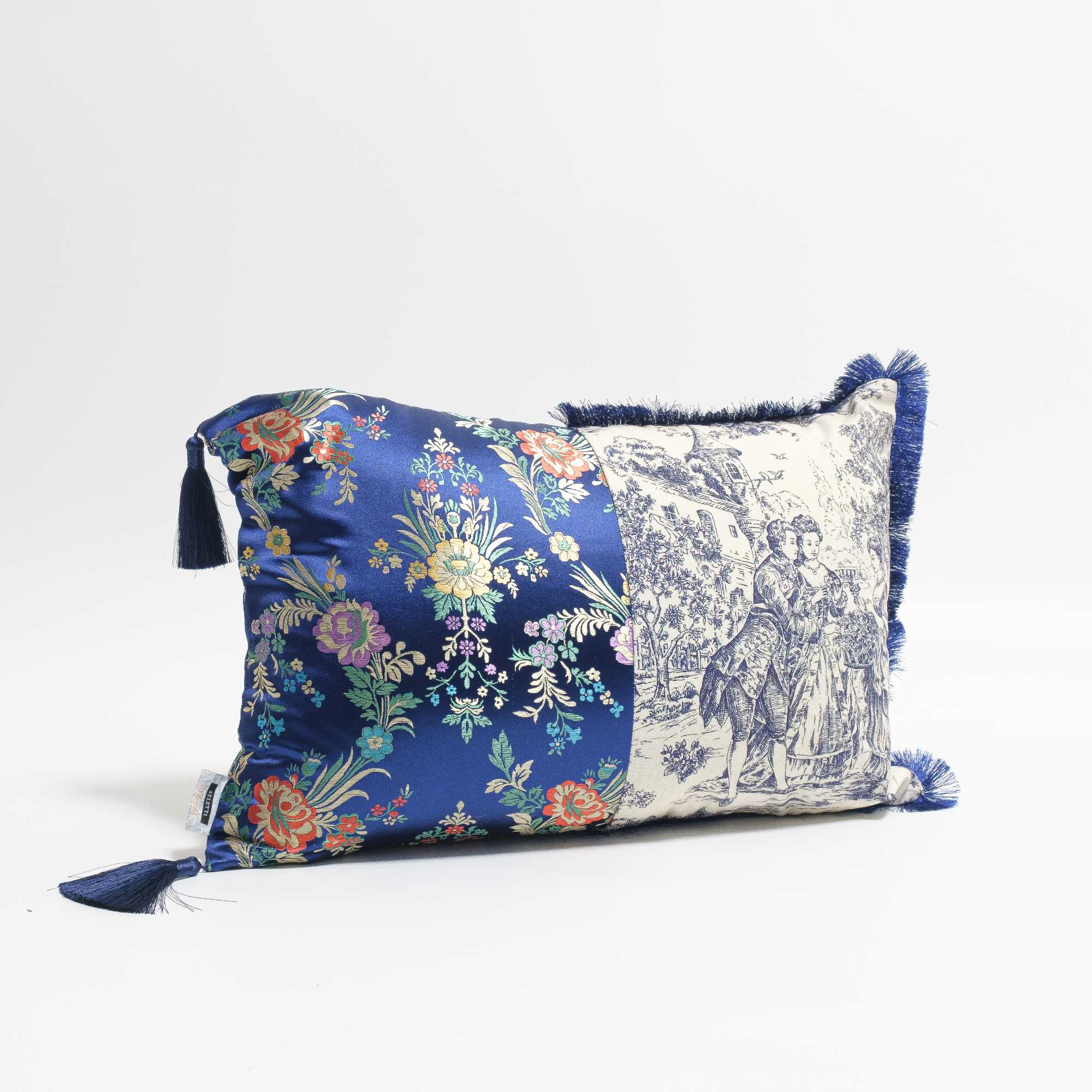 refurbished | Seletti Hybrid Cushion, Argia