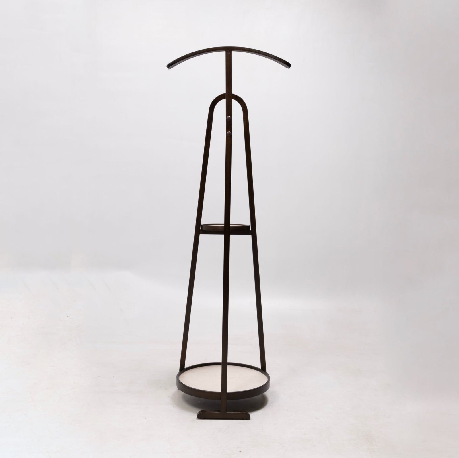 refurbished | Gudee Rico valet stand, brown