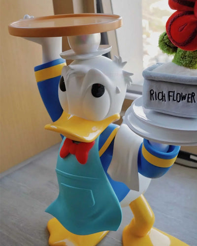 Sunday Home Studio Disney Donald Duck Statue