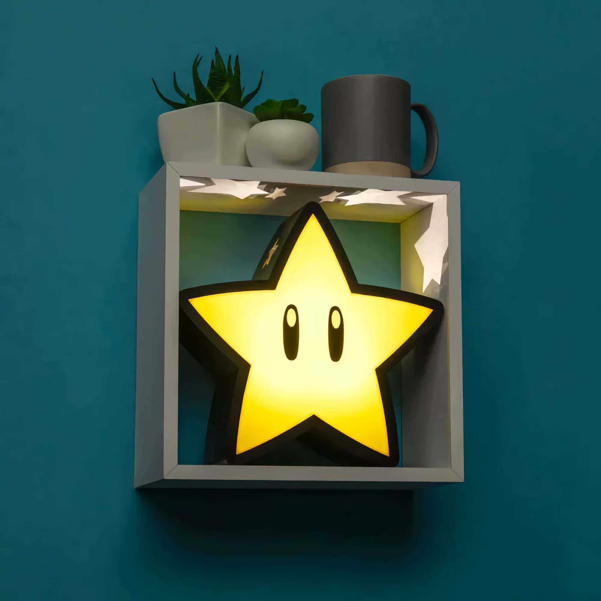 Super Mario™ Super Star Light with Sound - Merchandise - Nintendo
