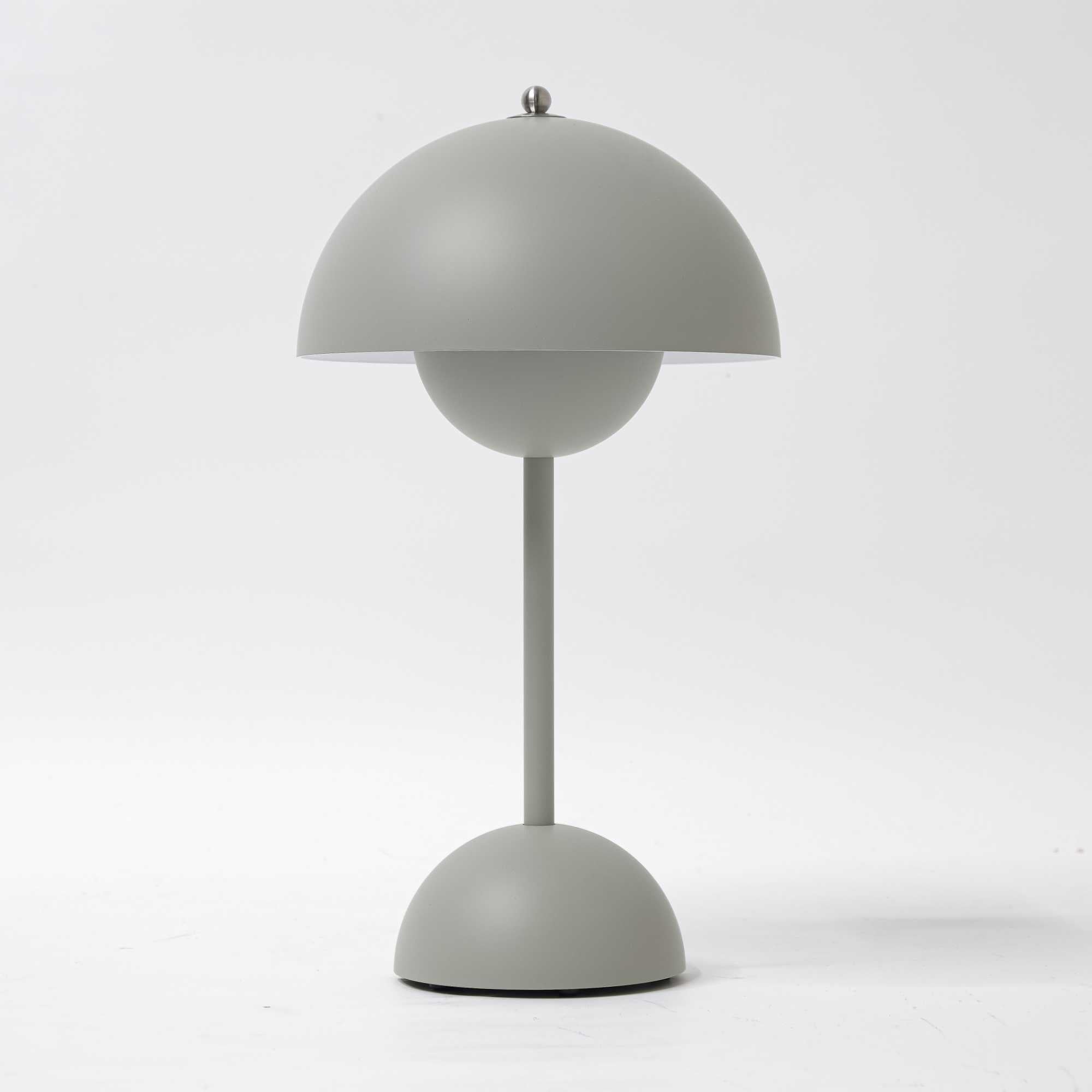 refurbished |  &Tradition VP9 Flowerpot rechargeable lamp, matt light grey
