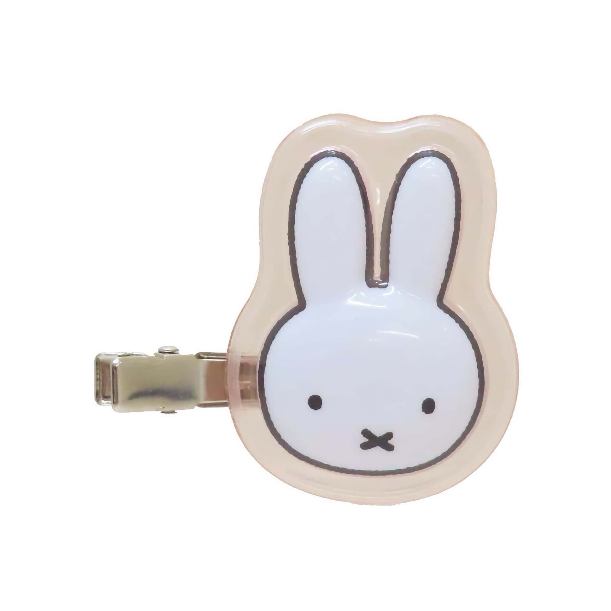 Miffy Puffy bangs clip, face